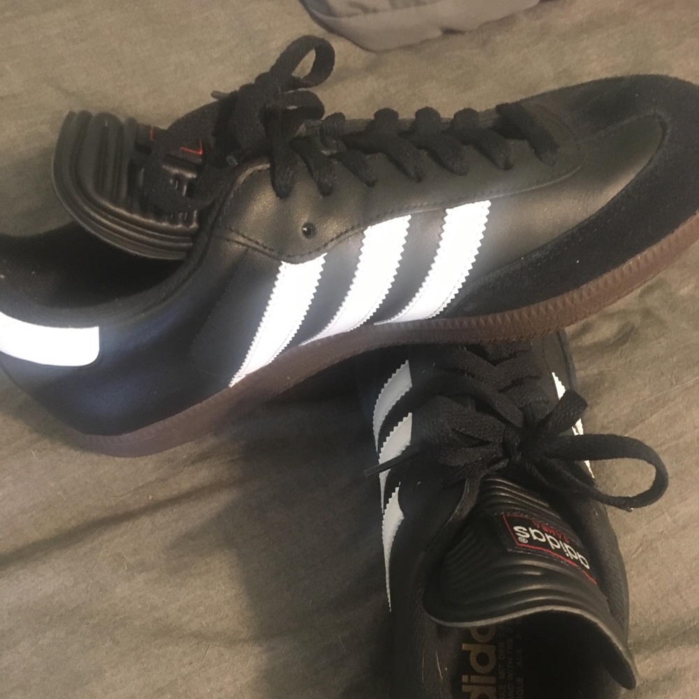 Adidas samba indoor shoes